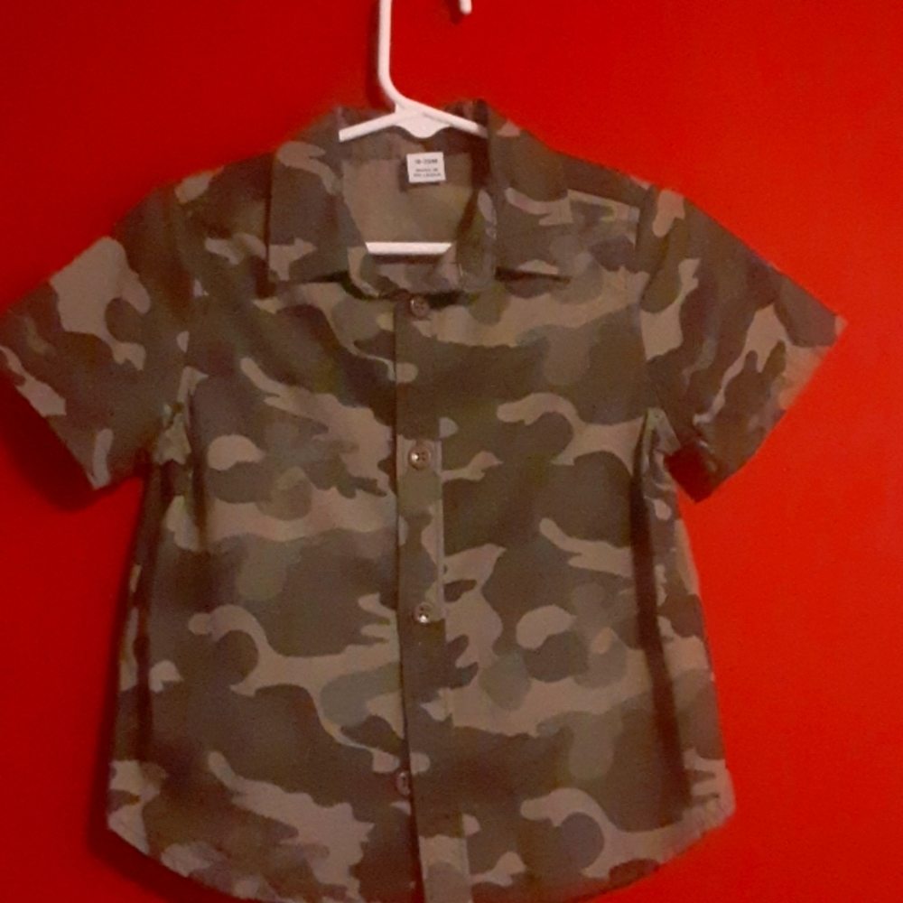 Old Navy Camouflage Cotton Shirt Size 18-24 Months